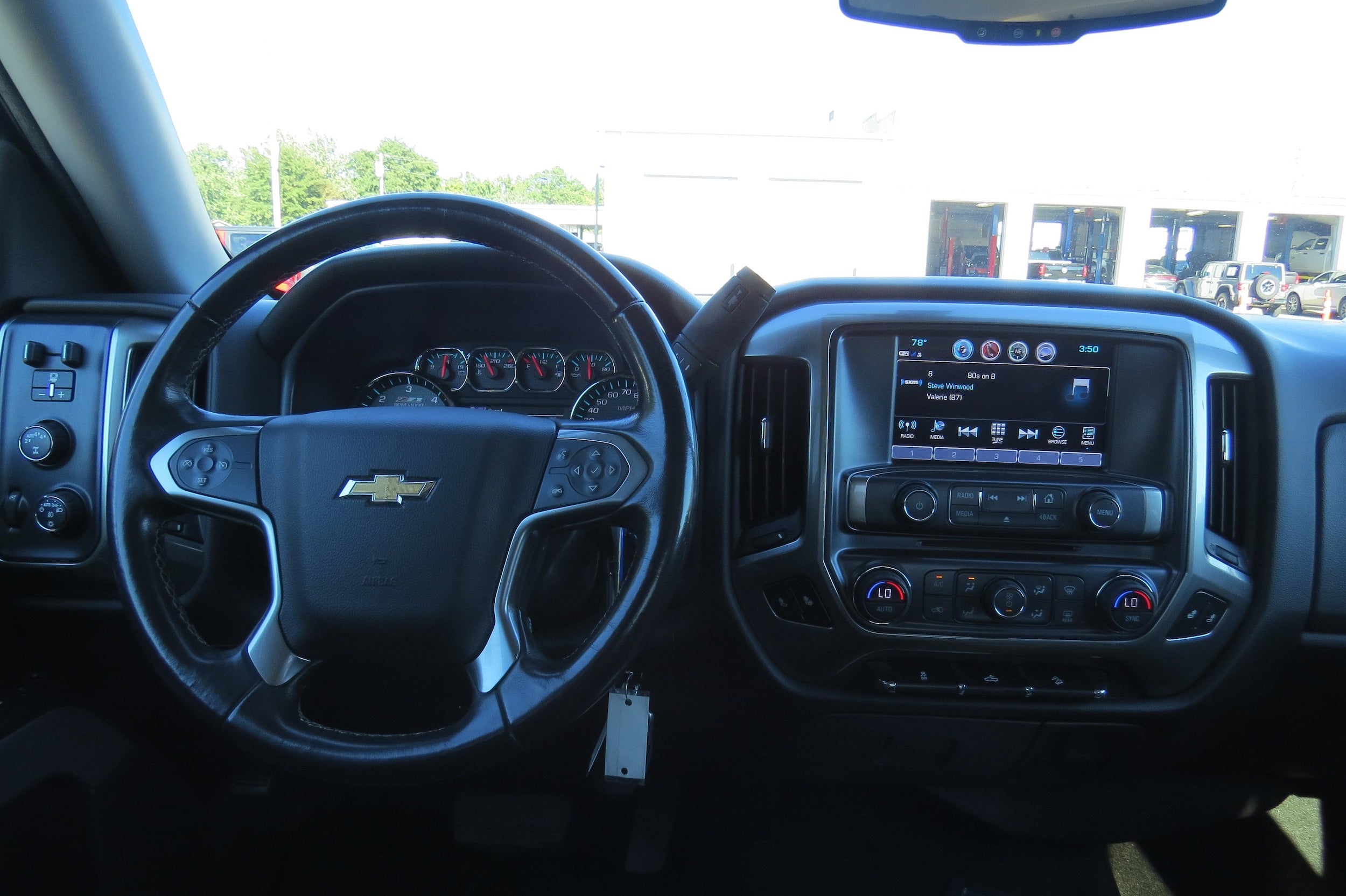 2018 Chevrolet Silverado 1500 LT w/2LT