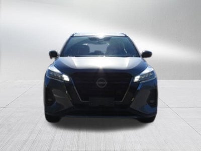 2022 Nissan Kicks SR