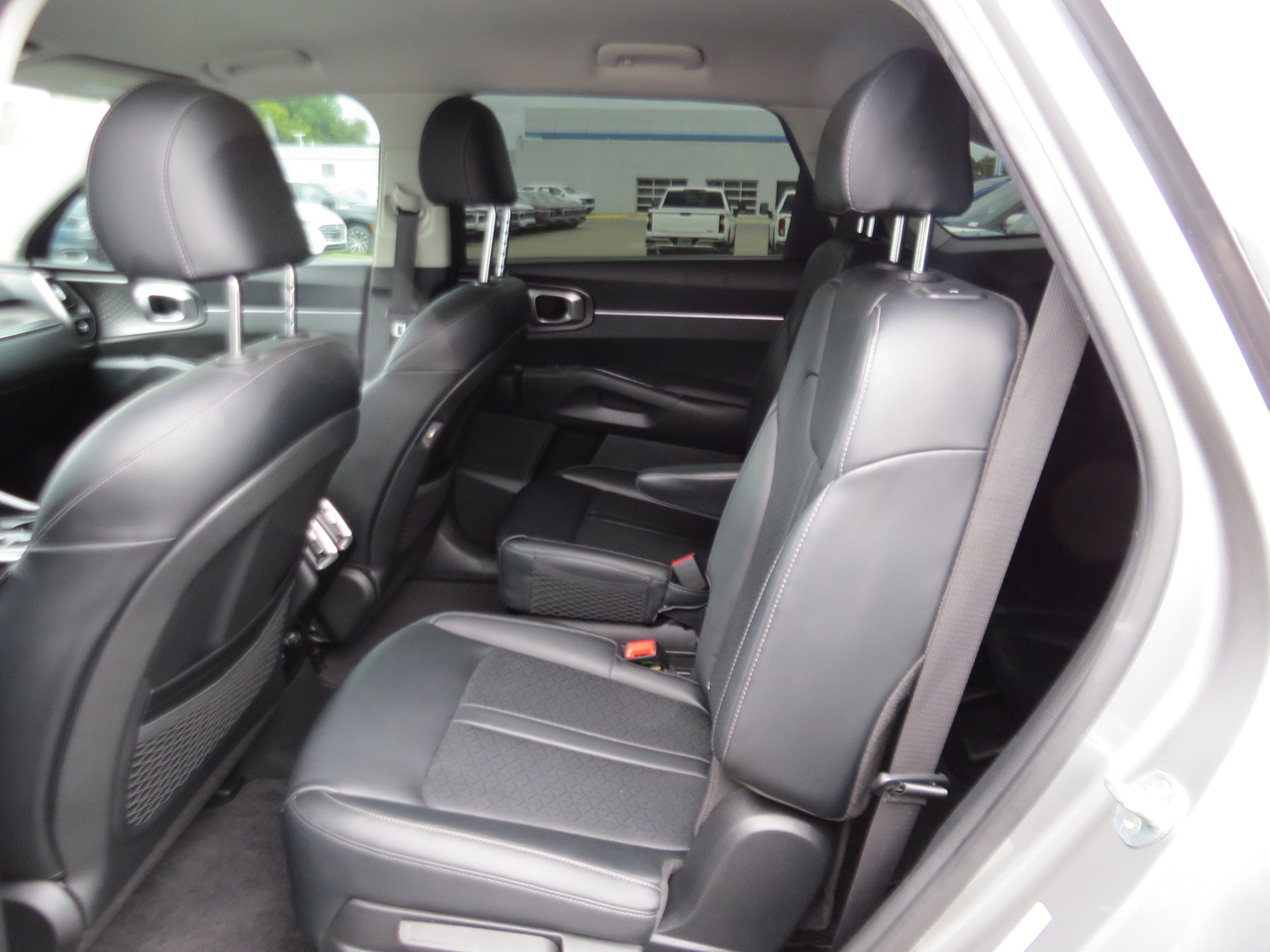 2022 Kia Sorento Hybrid EX