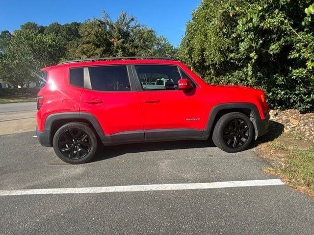 2017 Jeep Renegade Latitude FWD