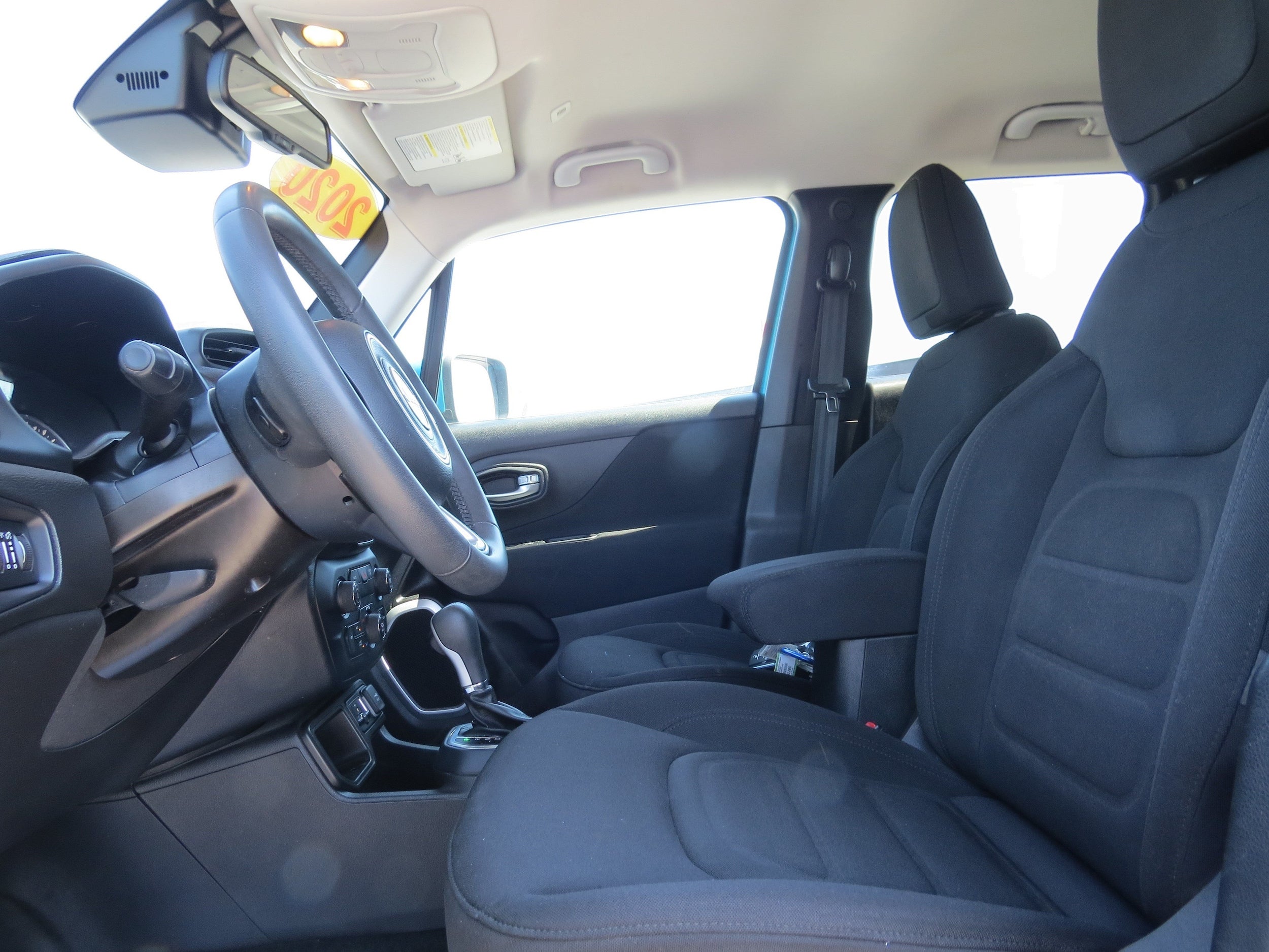 2020 Jeep Renegade Latitude FWD